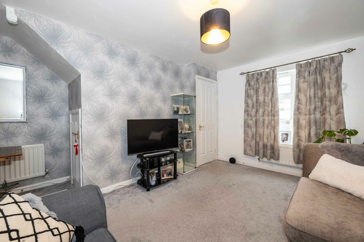 Properties Sold Subject To Contract in Gordon Close  Ashford