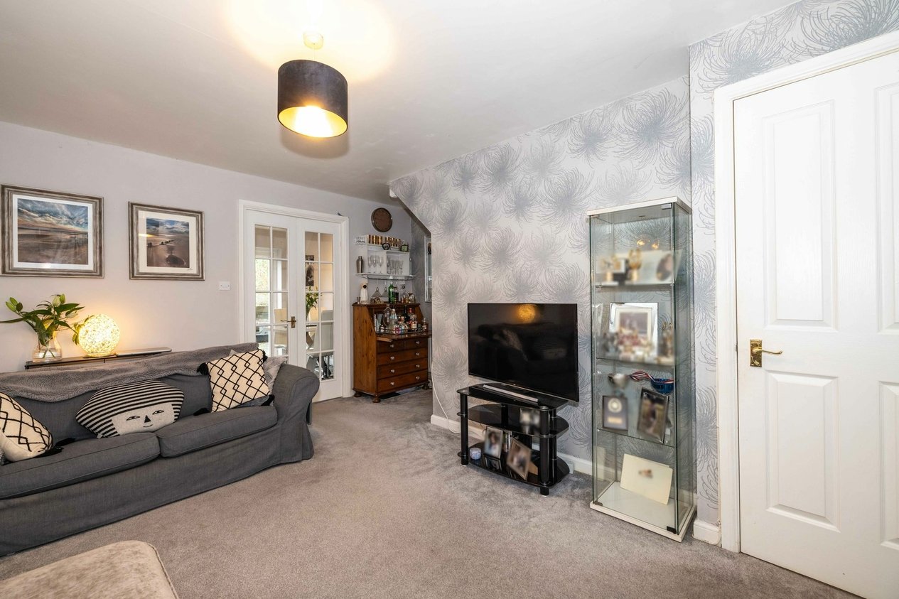 Properties Sold Subject To Contract in Gordon Close  Ashford