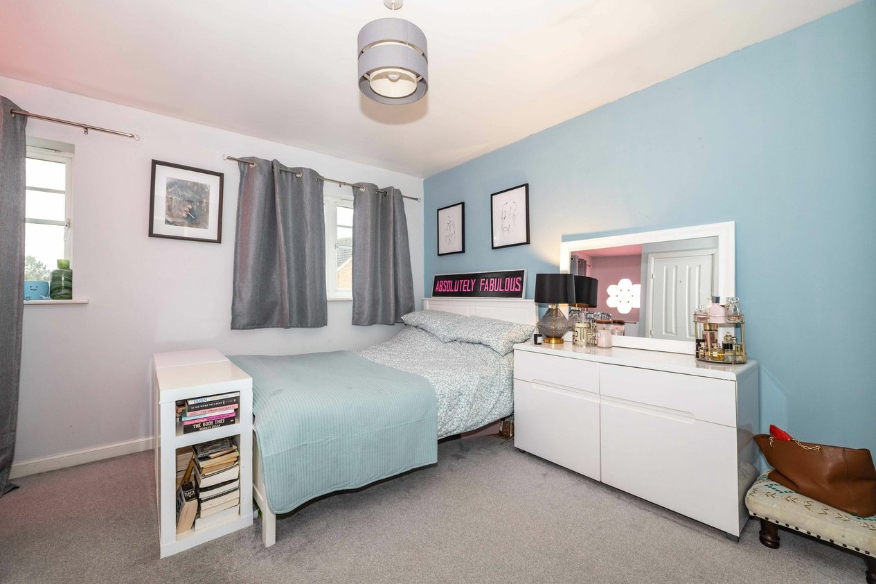 Properties Sold Subject To Contract in Gordon Close  Ashford