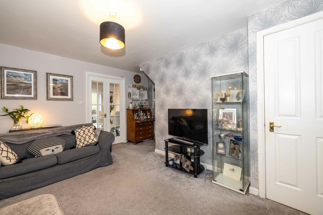Properties Under Offer in Gordon Close Ashford