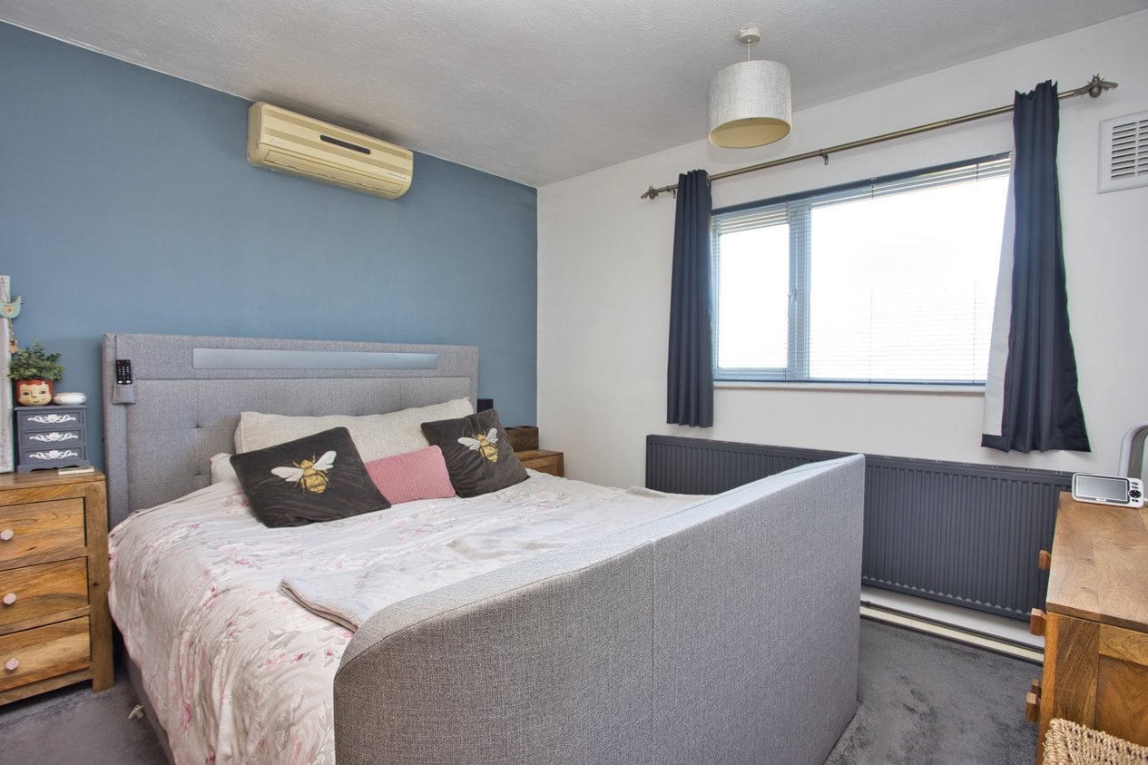 Properties For Sale in Gore Lane Sandwich