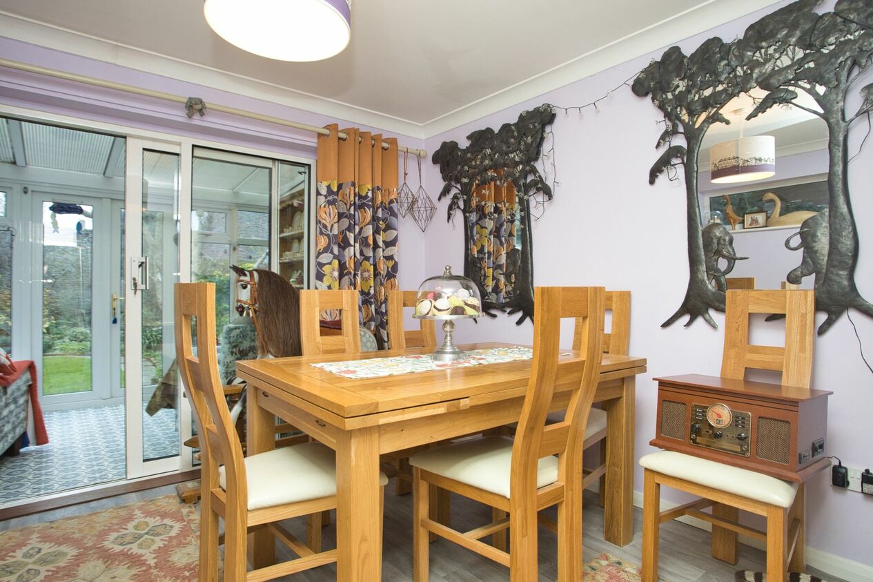 Properties Sold Subject To Contract in Grams Road  Walmer