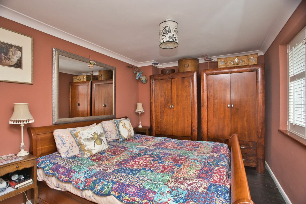 Properties Sold Subject To Contract in Grams Road  Walmer