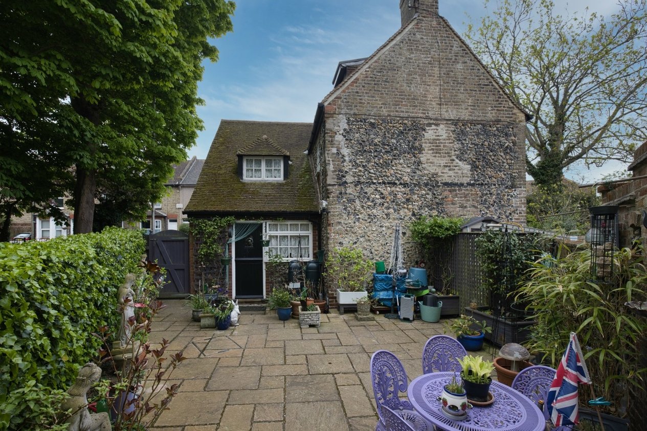 Properties For Sale in Grange Road Ramsgate