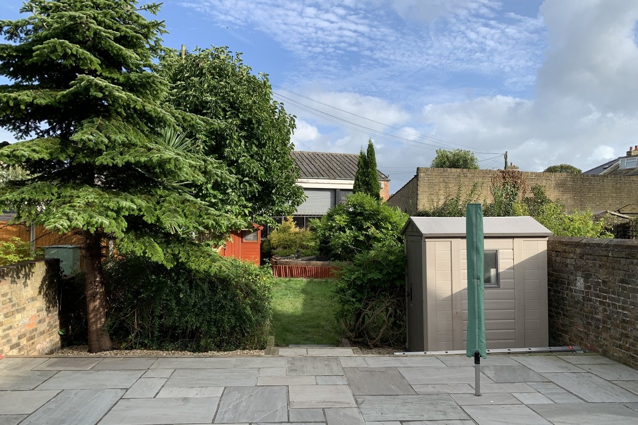Properties Under Offer in Grange Road Ramsgate