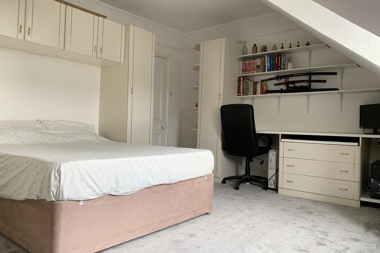Properties Under Offer in Grange Road Ramsgate