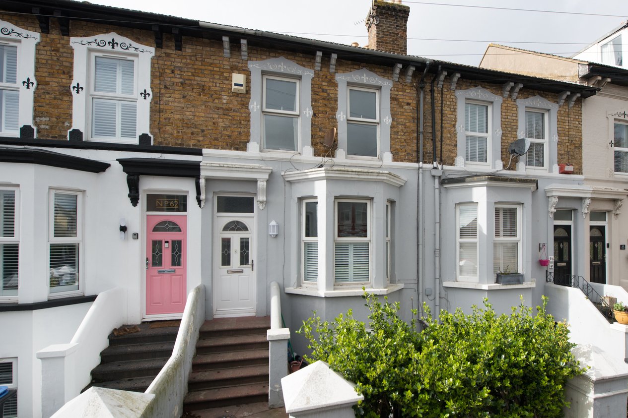 Properties Under Offer in Grange Road Ramsgate