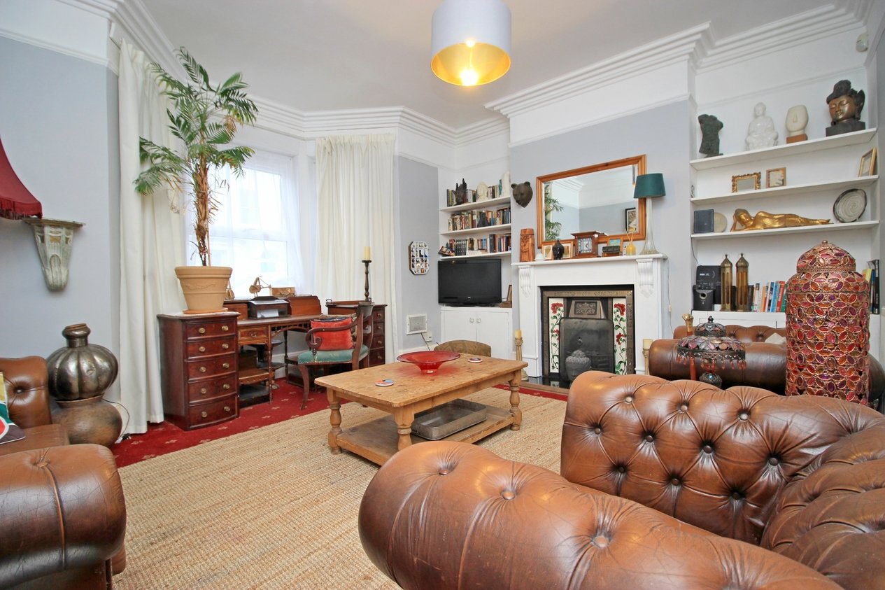 Properties Under Offer in Grange Road 