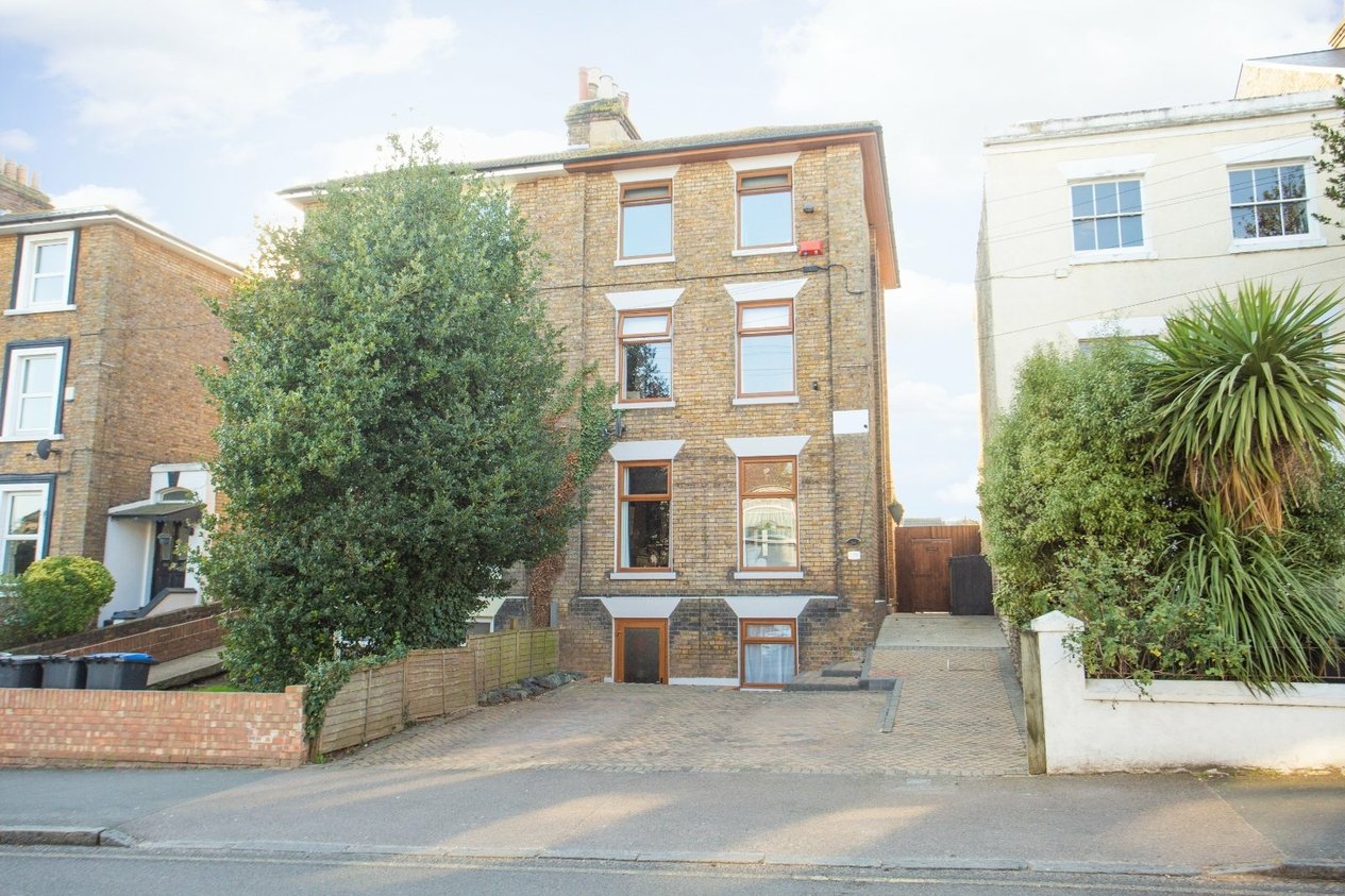 Properties For Sale in Grange Road Ramsgate