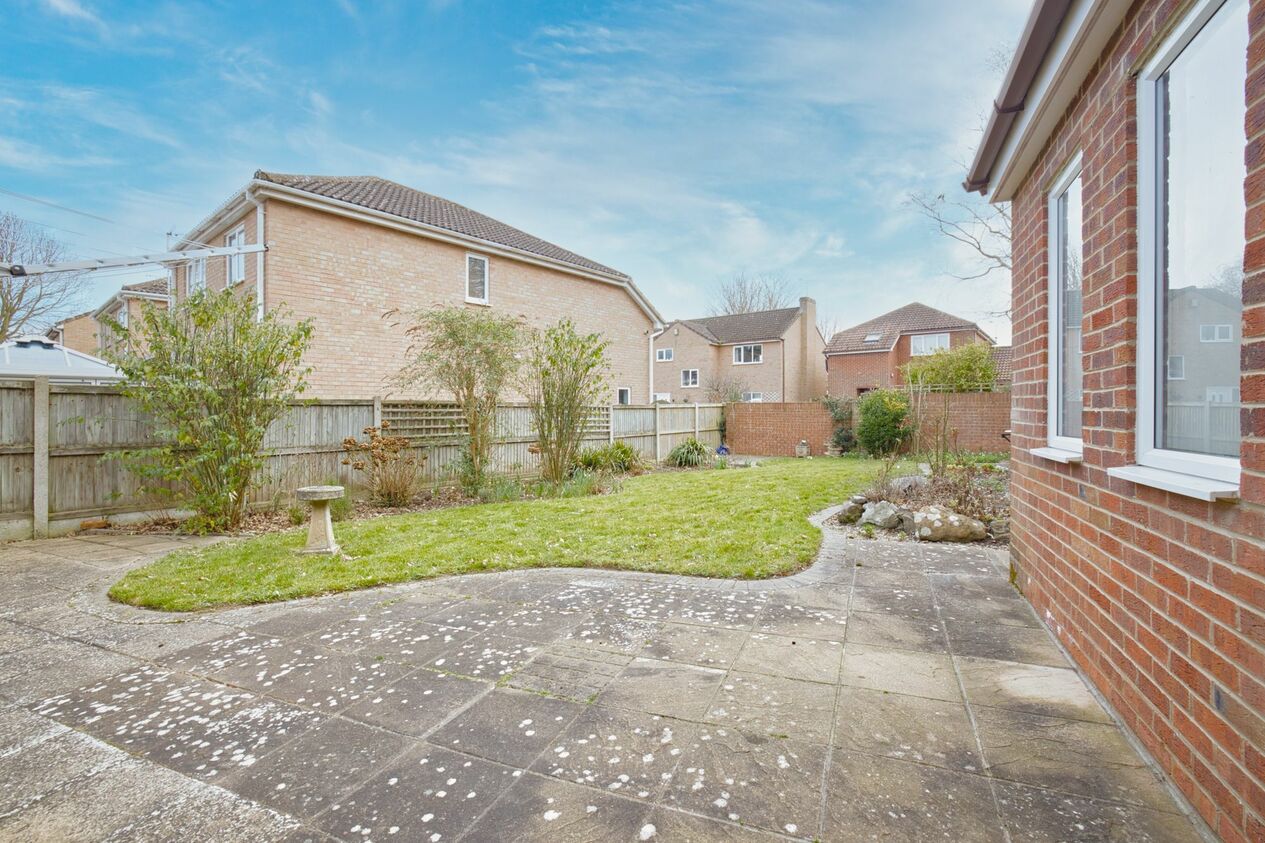 Properties For Sale in Grange Way  Broadstairs