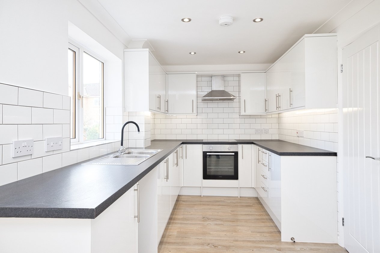 Properties For Sale in Grange Way Broadstairs