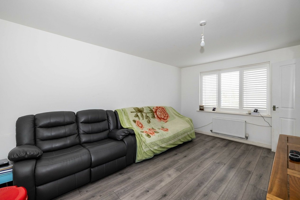 Properties For Sale in Granville Close  Aylesham