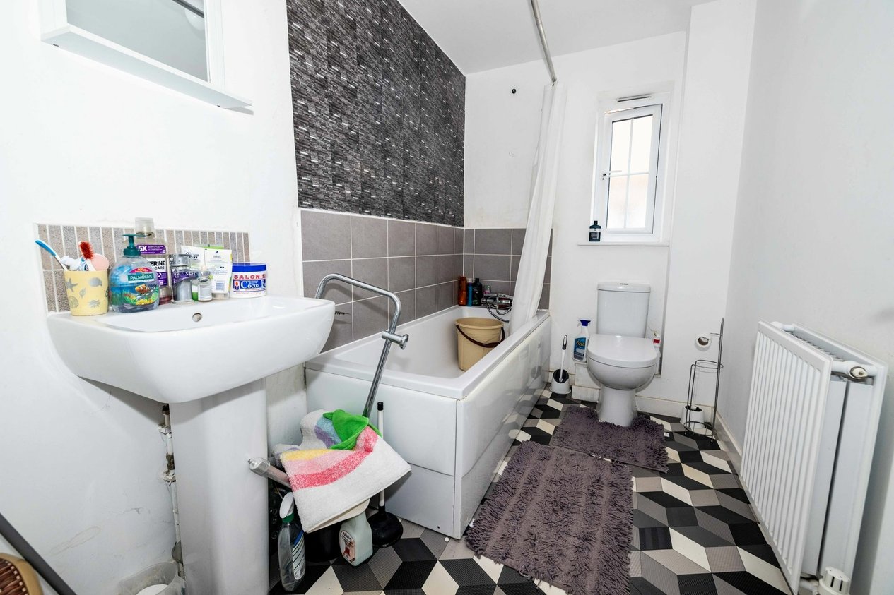Properties For Sale in Granville Close  Aylesham