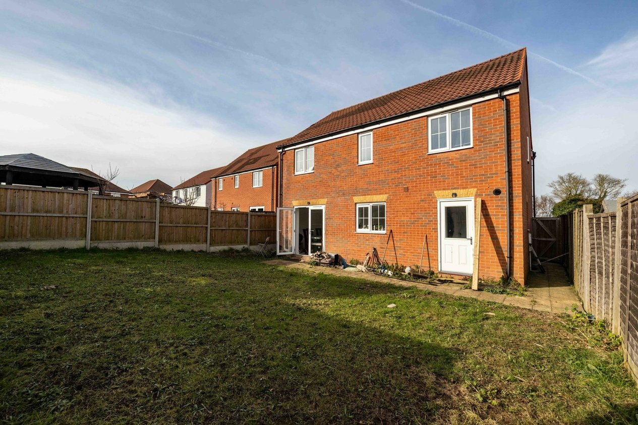 Properties For Sale in Granville Close  Aylesham