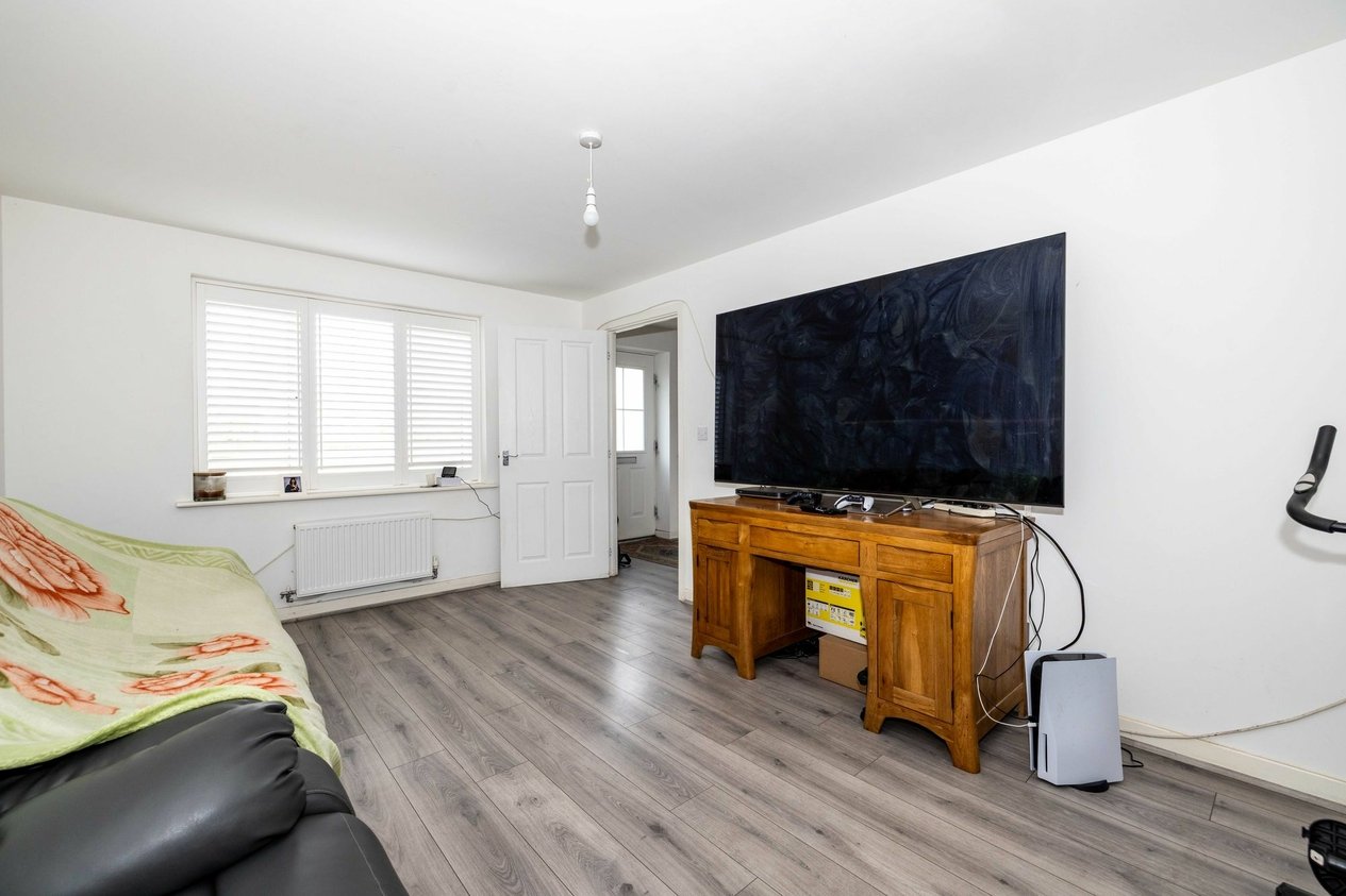 Properties For Sale in Granville Close  Aylesham