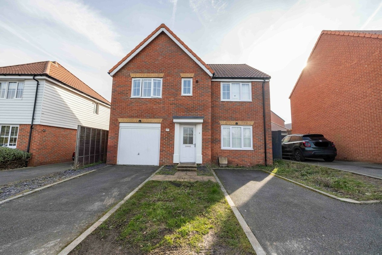 Properties For Sale in Granville Close  Aylesham