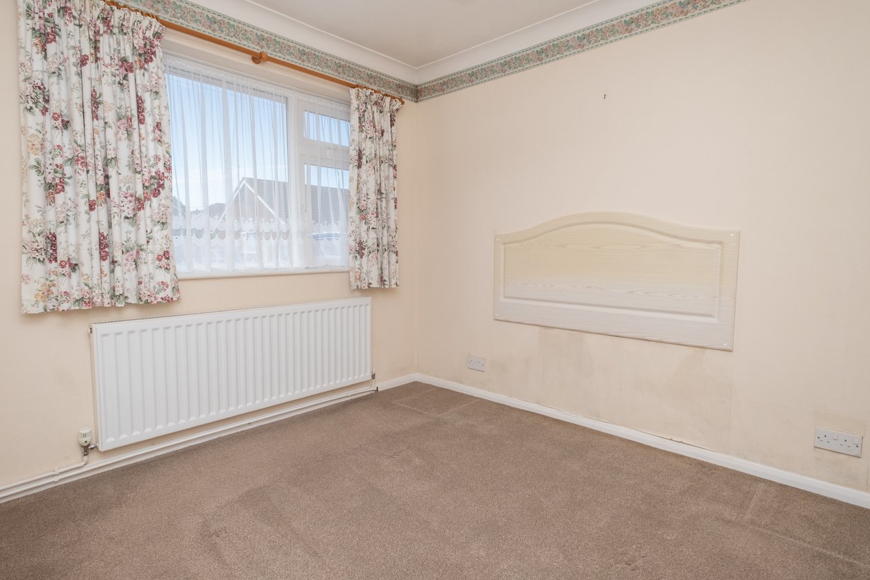 Properties Sold Subject to Contract in Grays Way Canterbury