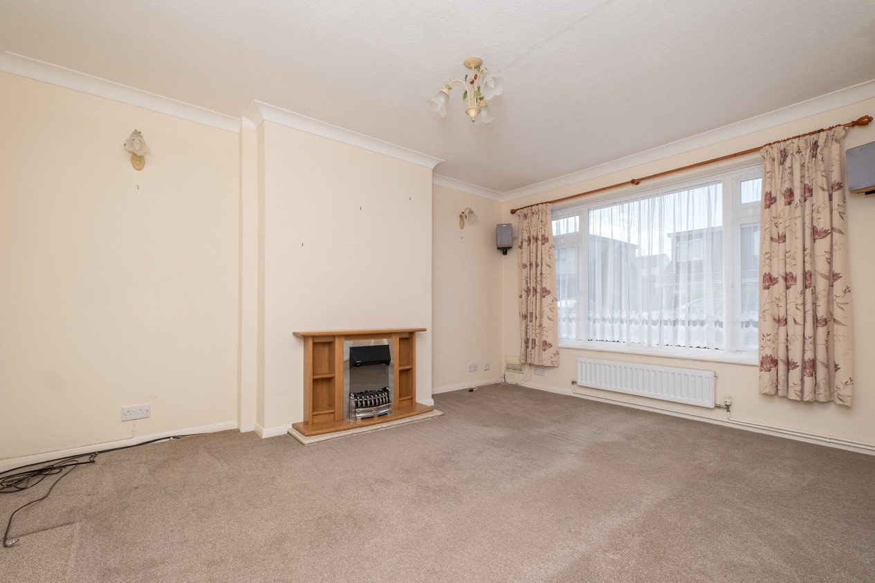 Properties Sold Subject to Contract in Grays Way Canterbury