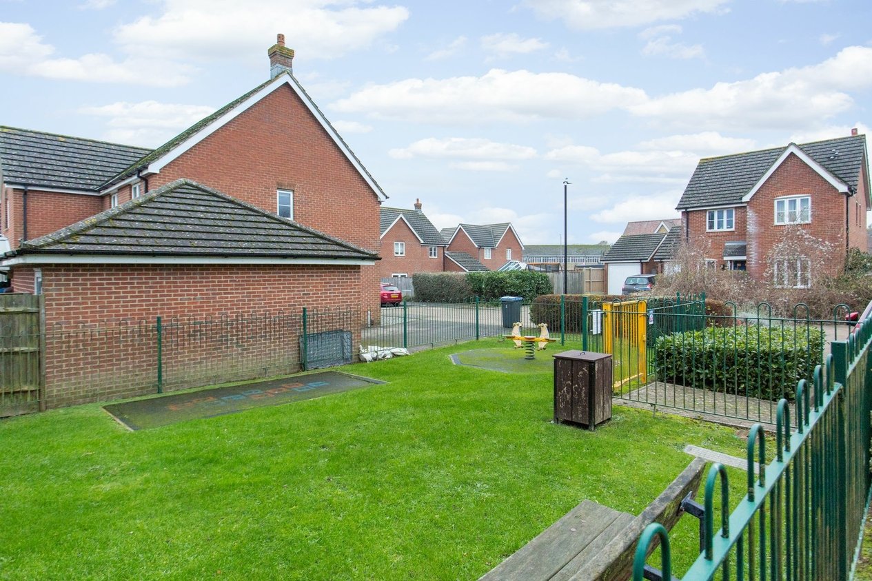Properties Sold Subject To Contract in Green Close  Whitfield
