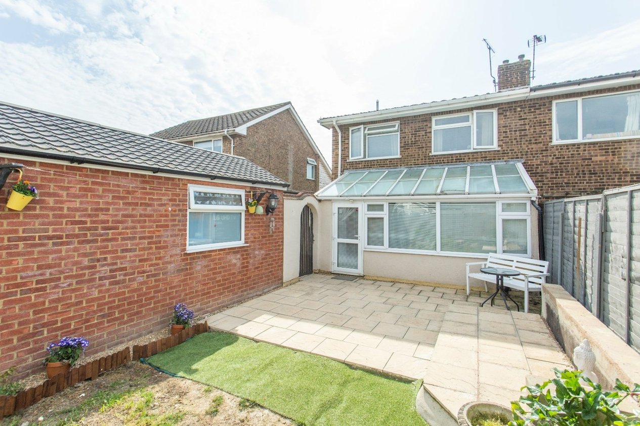 Properties For Sale in Greenhill Road Herne Bay