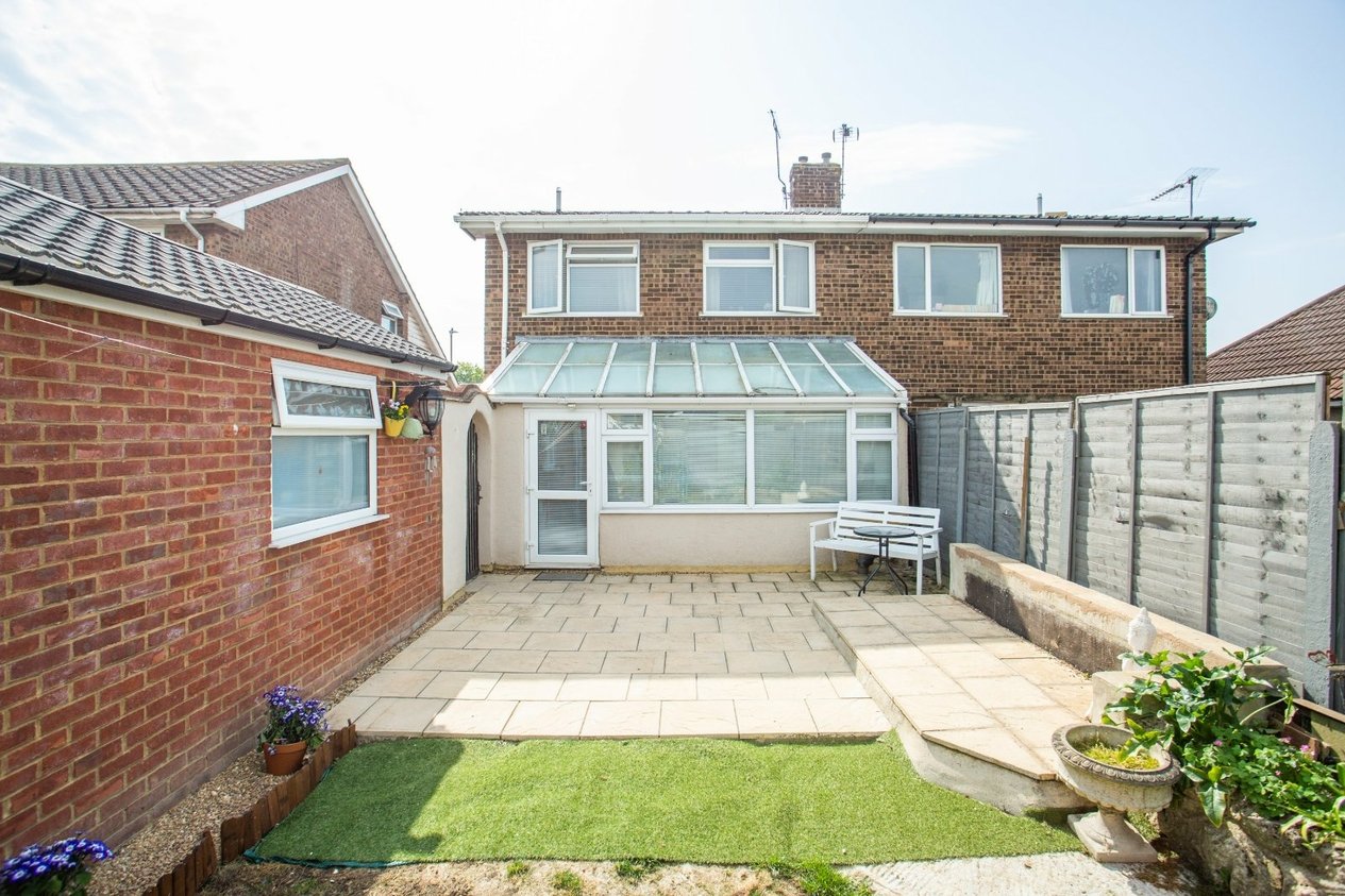 Properties For Sale in Greenhill Road Herne Bay