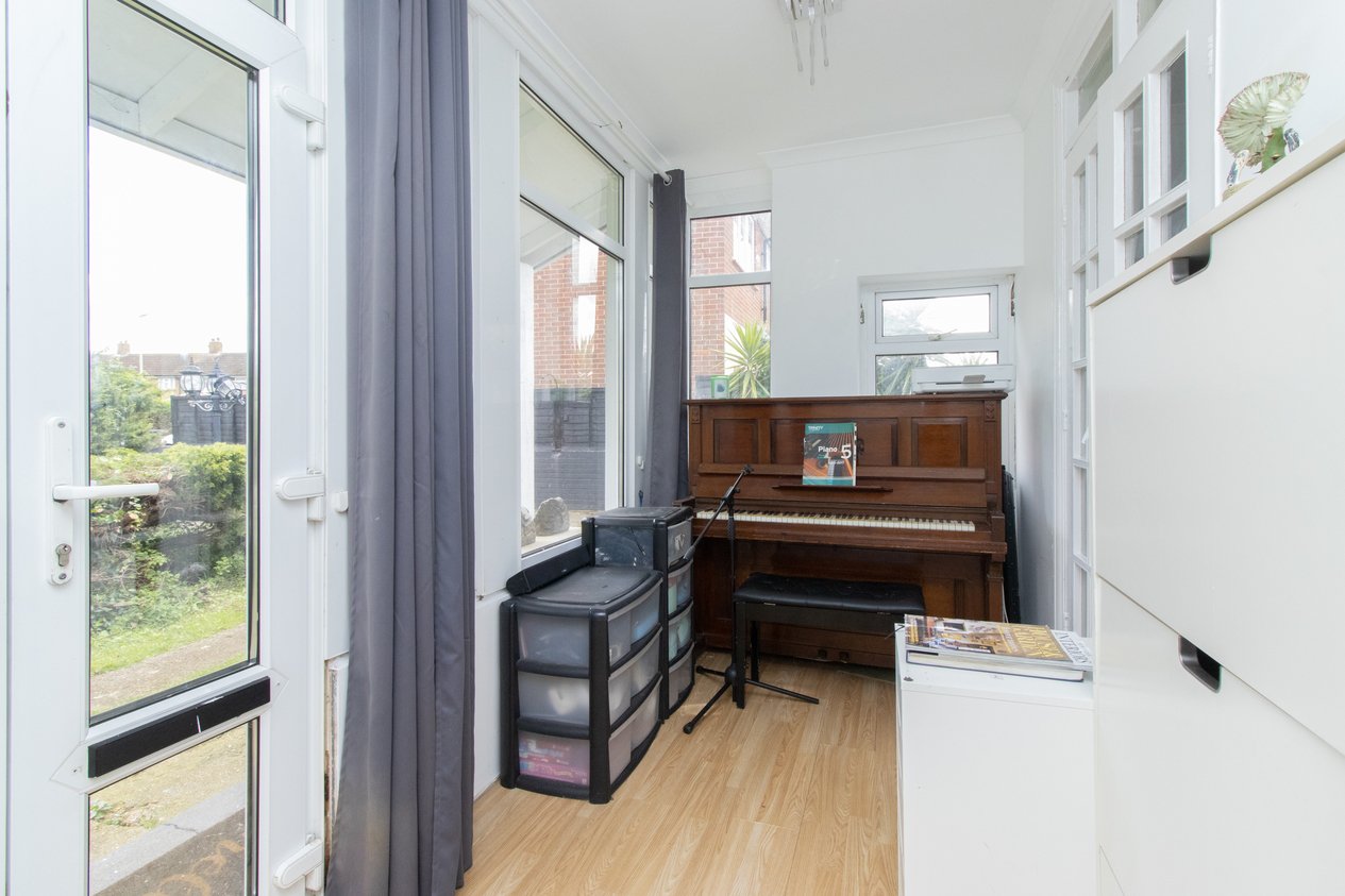 Properties For Sale in Greenhill Road Herne Bay