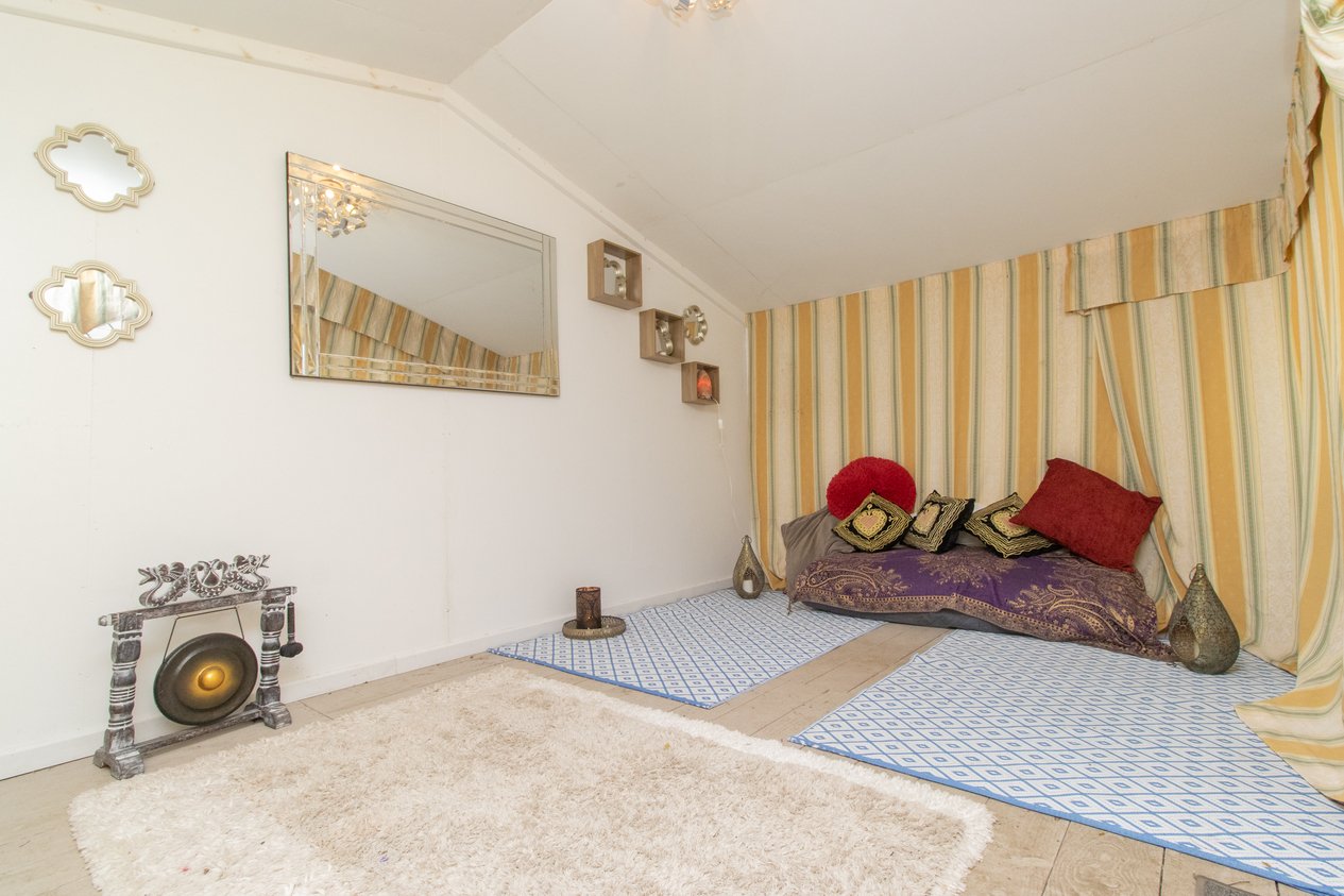 Properties For Sale in Greenhill Road Herne Bay
