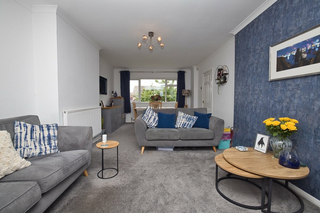 Properties Under Offer in Grenville Way Broadstairs
