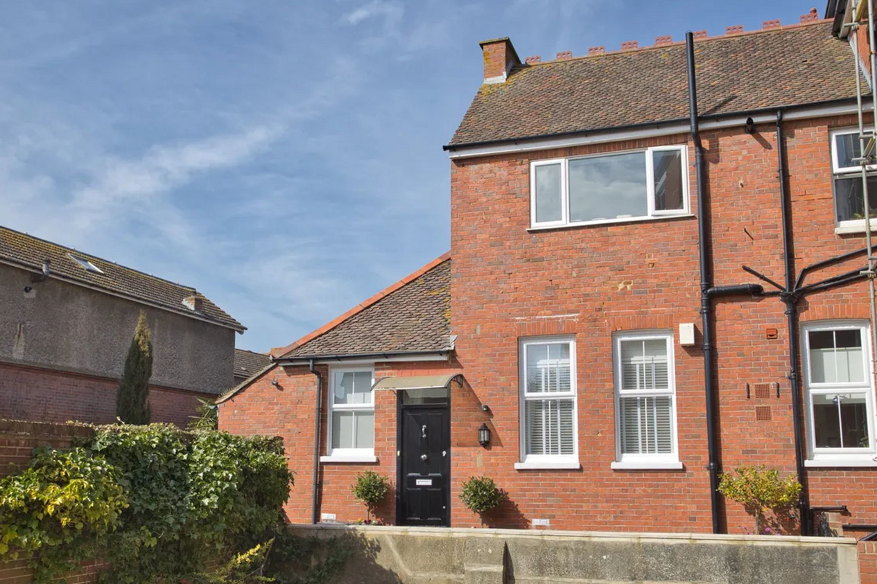 Properties For Sale in Grimston Avenue  Folkestone