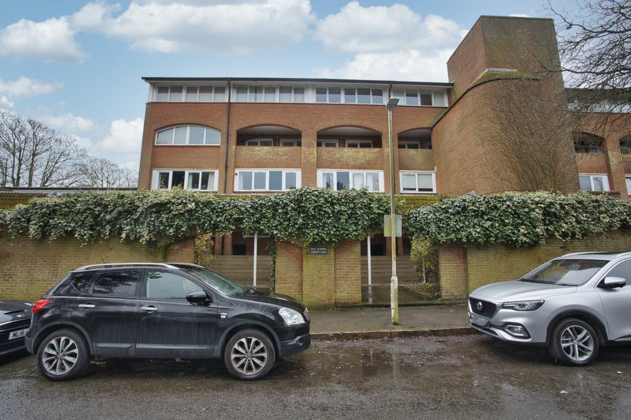 Properties For Sale in Grimston Gardens Folkestone