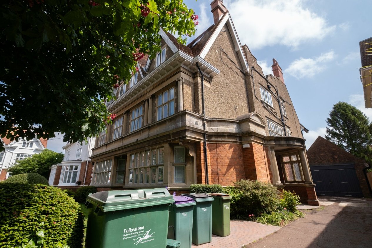 Properties For Sale in Grimston Gardens Folkestone
