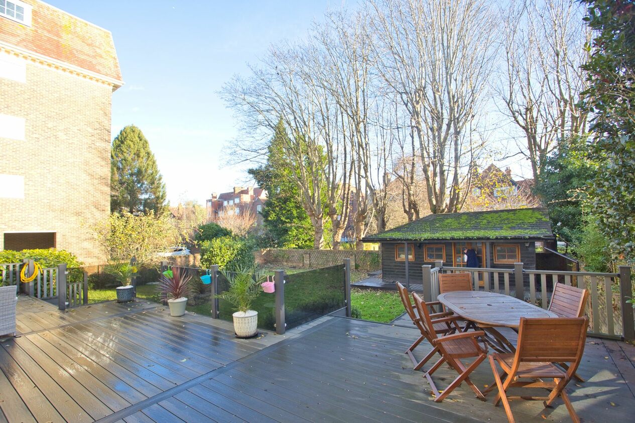 Properties For Sale in Grimston Gardens  Folkestone