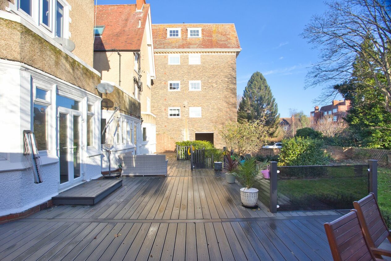 Properties For Sale in Grimston Gardens  Folkestone