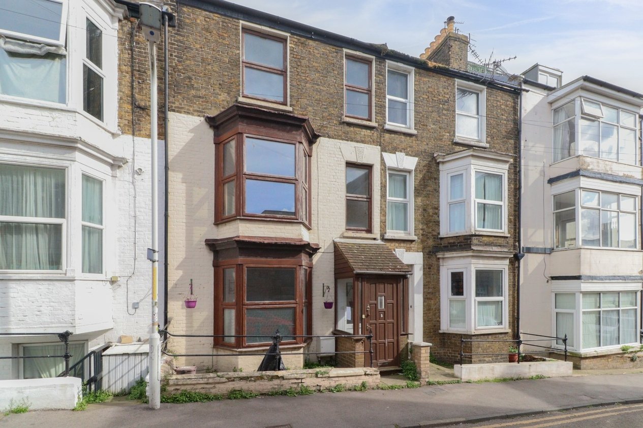 Properties For Sale in Grotto Hill Margate