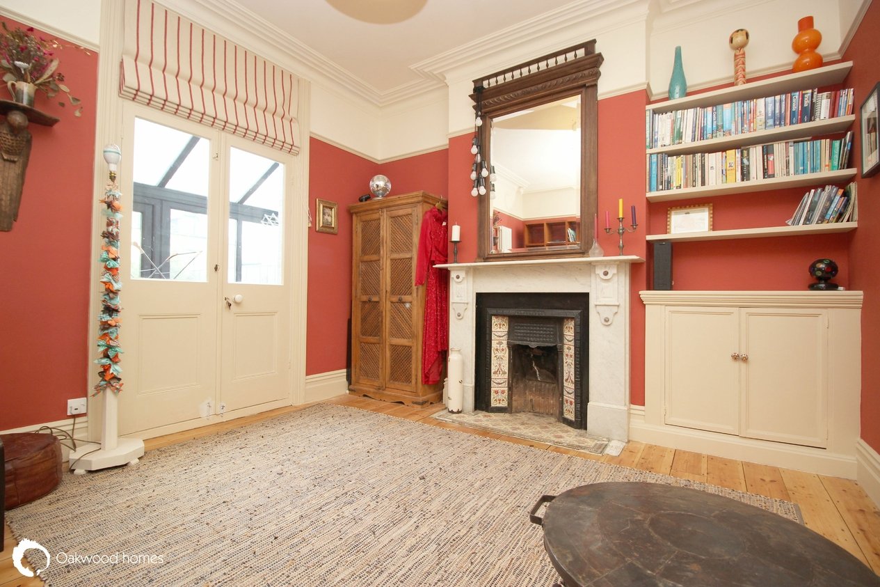 Properties For Sale in Grove Road 