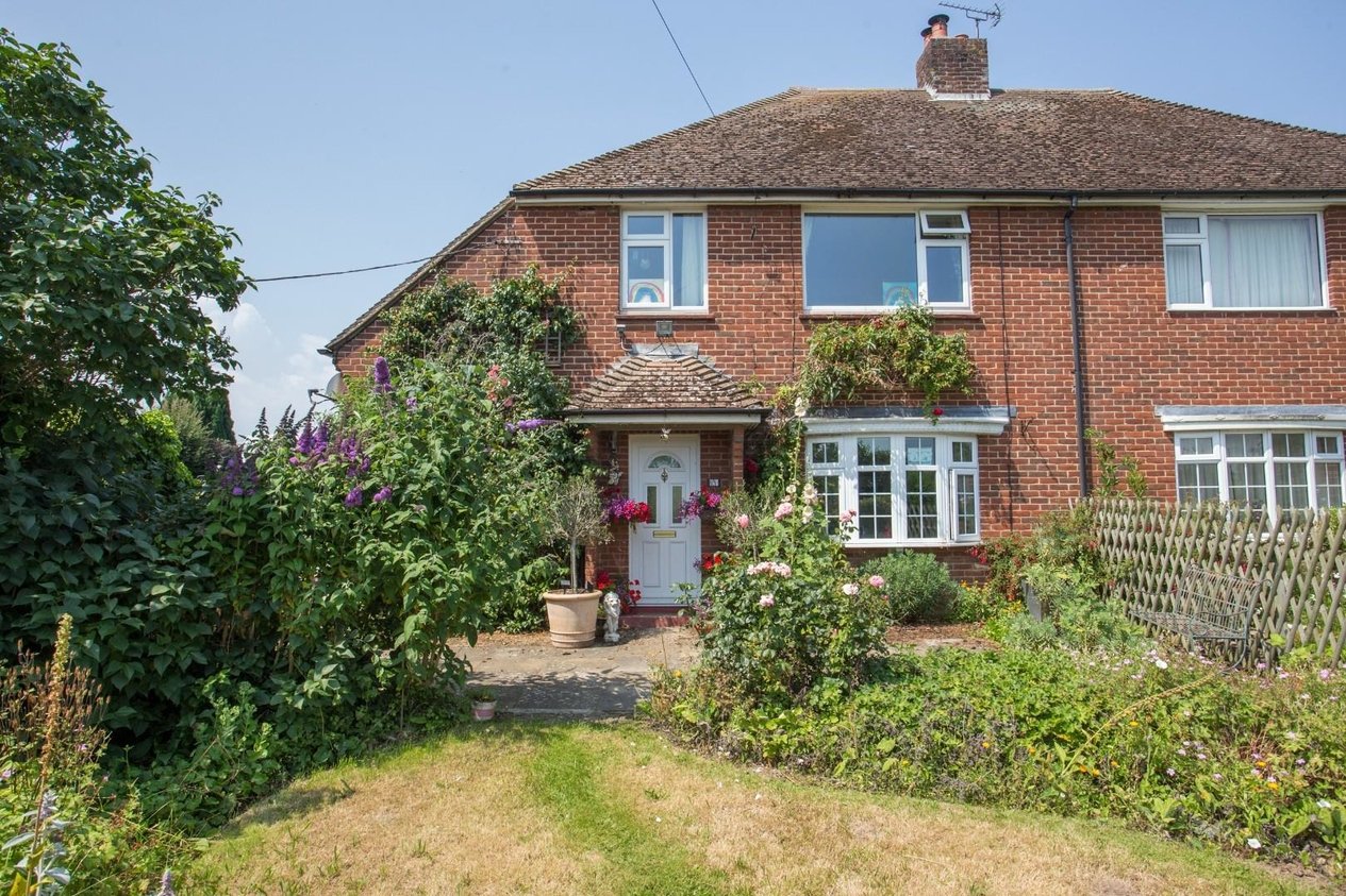 Properties Sold Subject To Contract in Grove Road Wickhambreaux