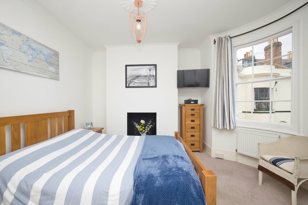 Properties For Sale in Guildford Lawn Ramsgate