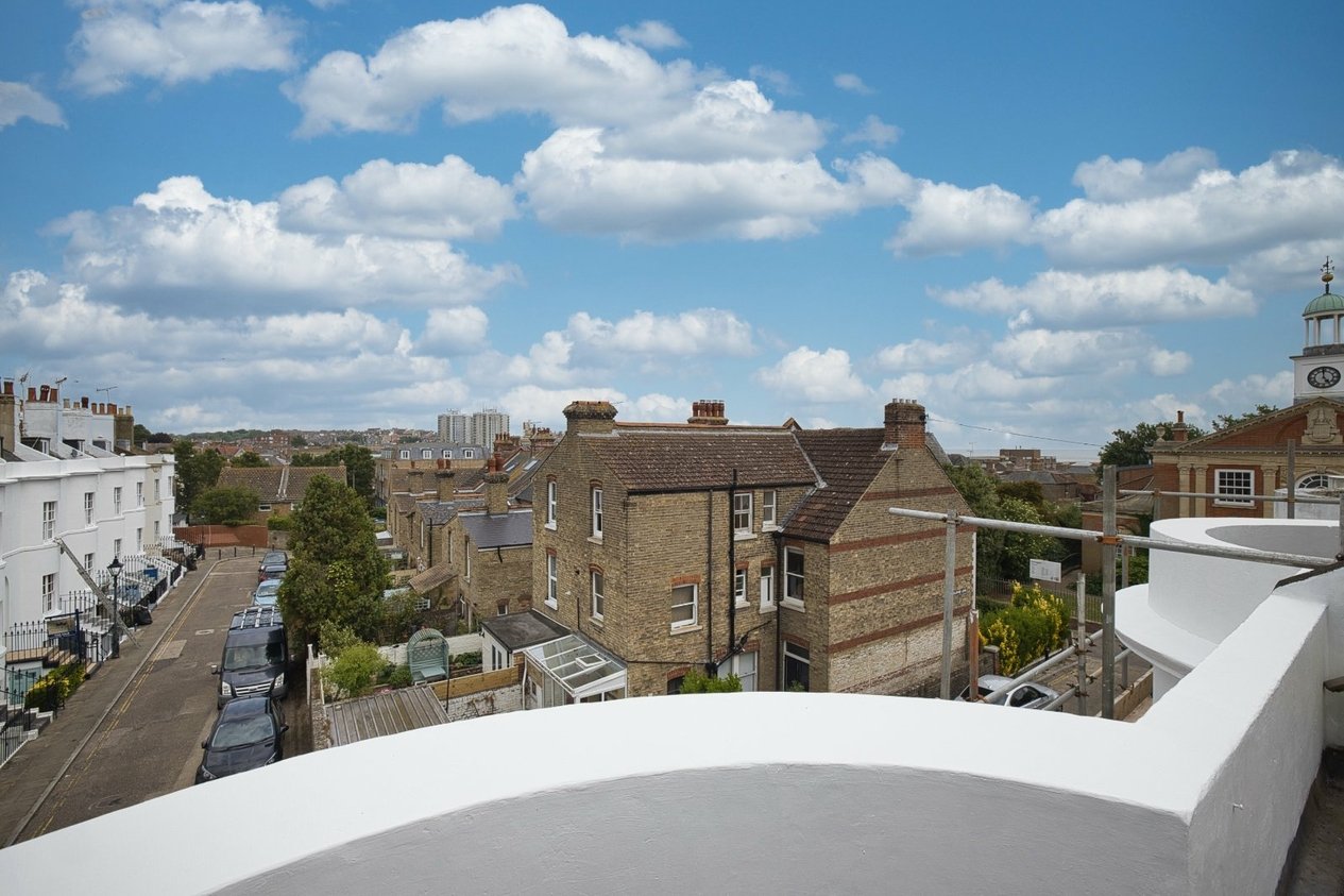 Properties For Sale in Guildford Lawn Ramsgate
