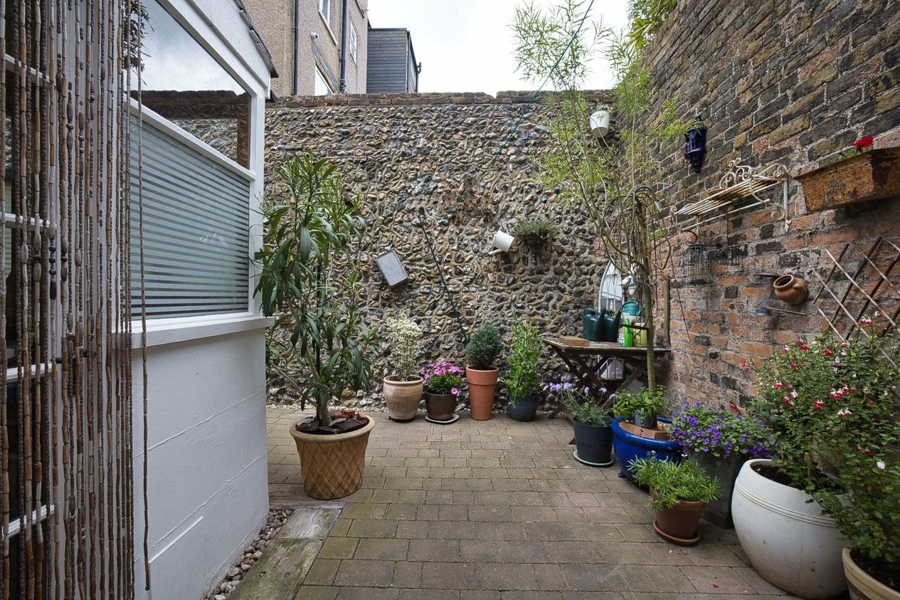 Properties For Sale in Guildford Lawn Ramsgate