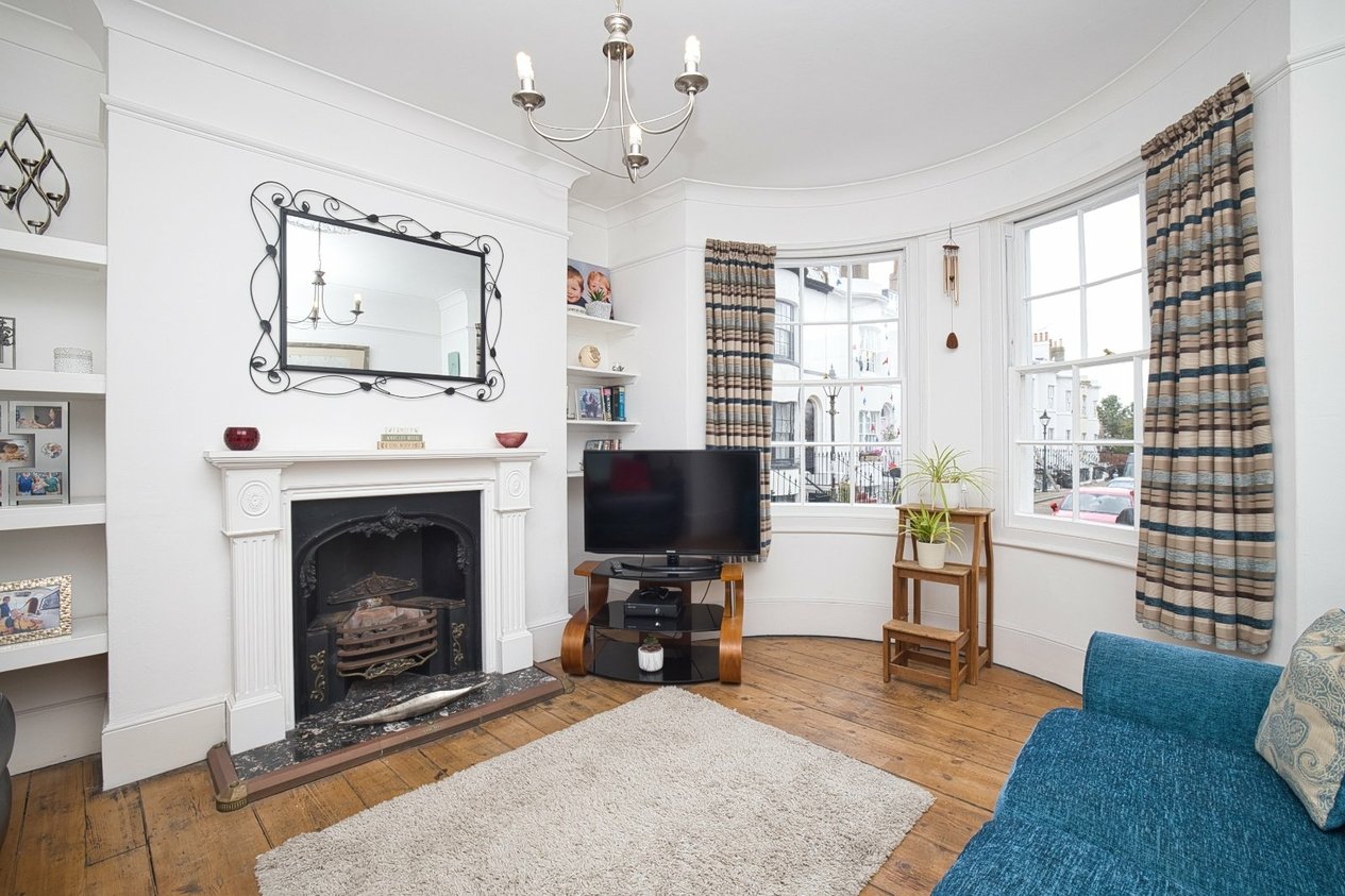 Properties For Sale in Guildford Lawn Ramsgate