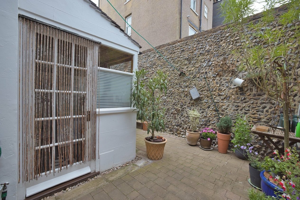 Properties For Sale in Guildford Lawn Ramsgate