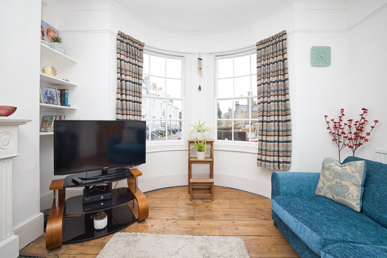 Properties For Sale in Guildford Lawn Ramsgate