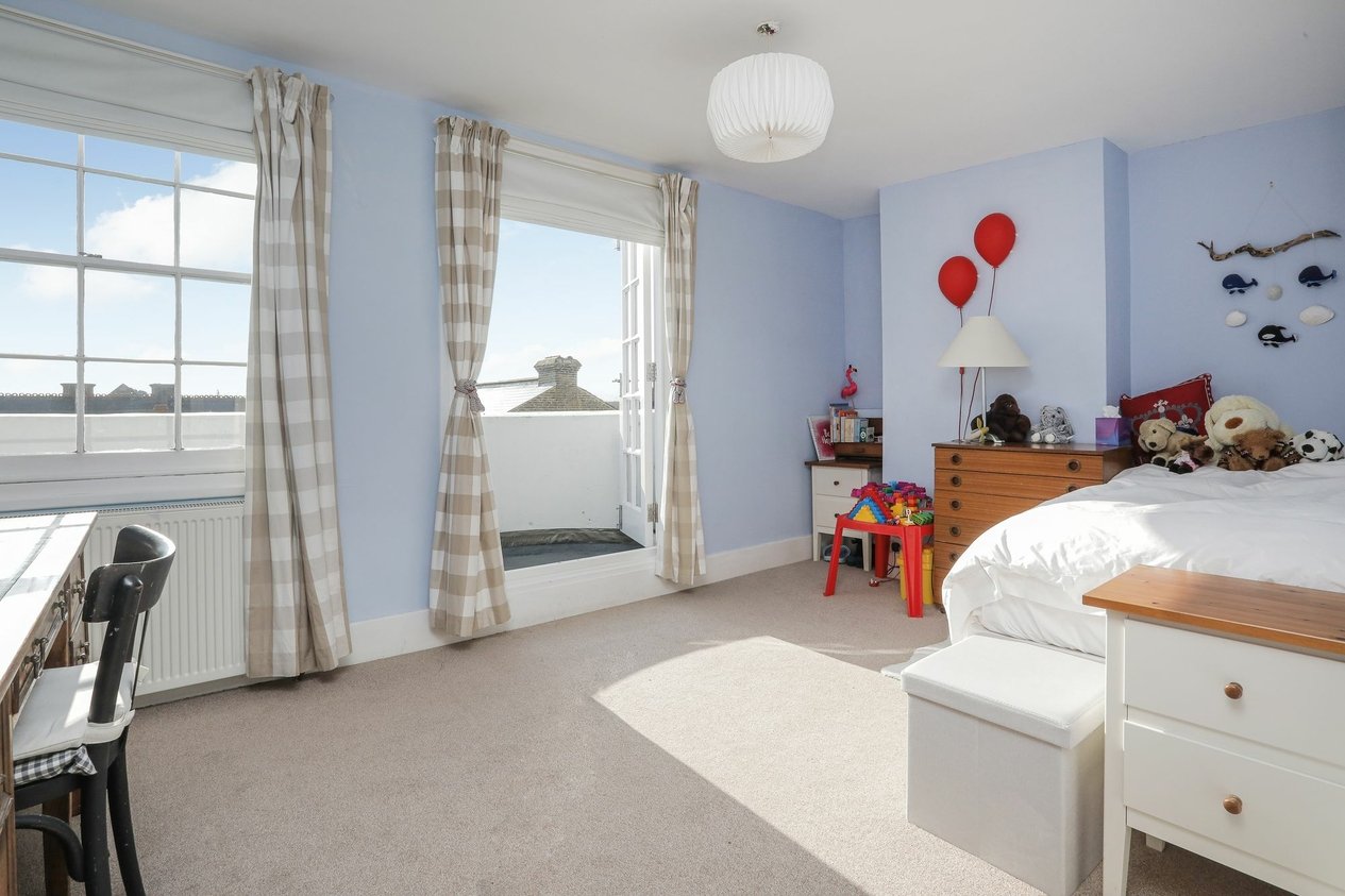 Properties For Sale in Guildford Lawn  Ramsgate