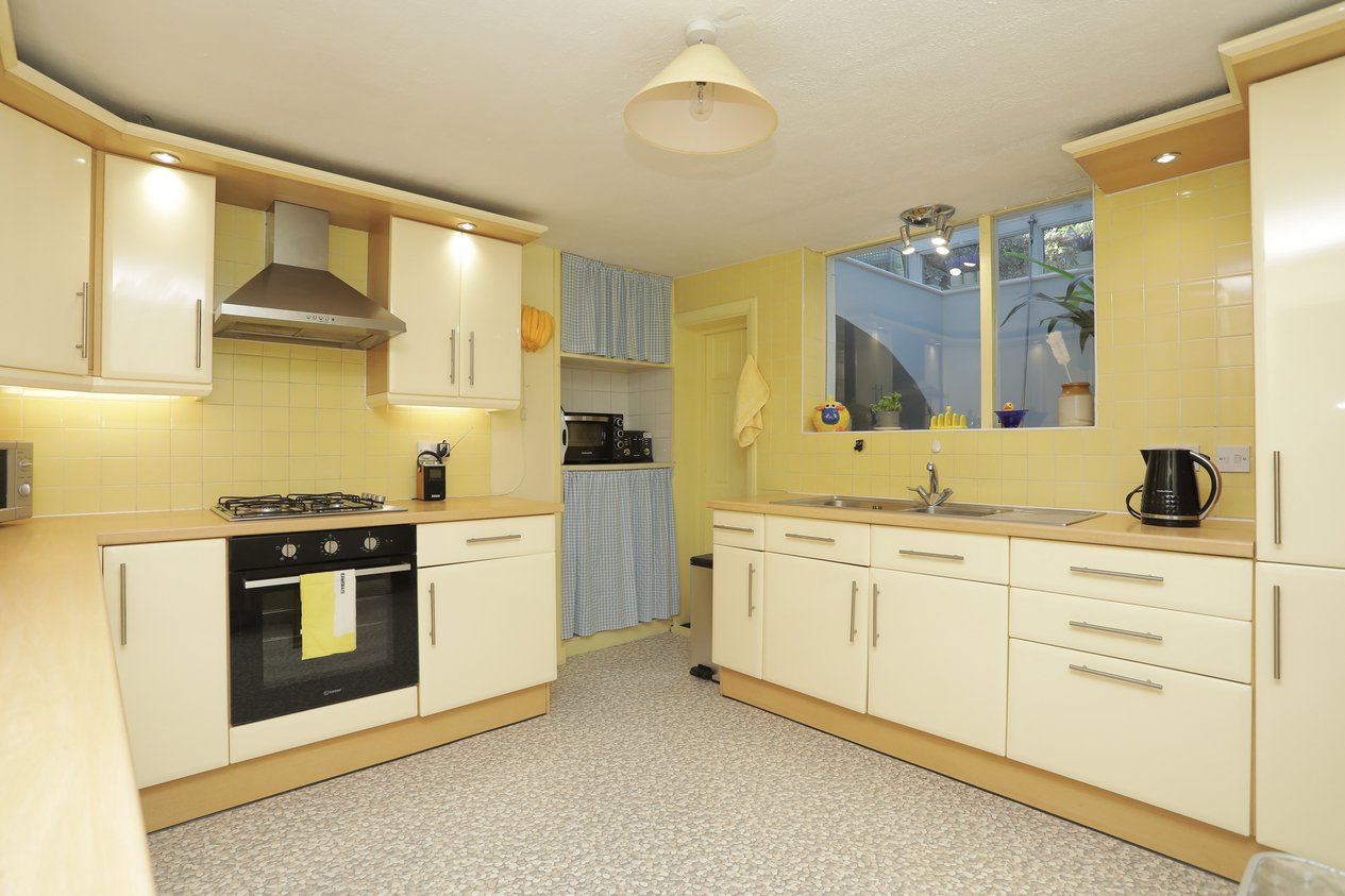 Properties For Sale in Guildford Lawn Ramsgate