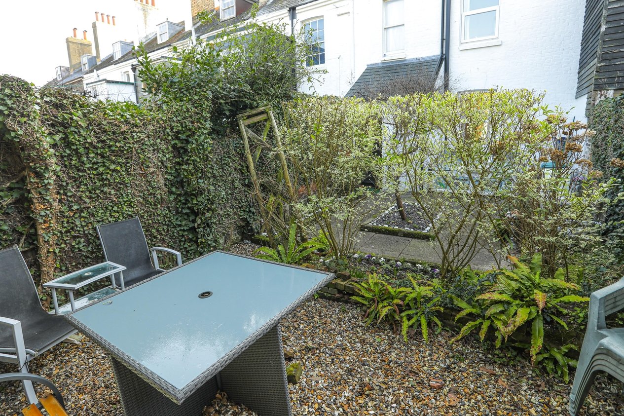 Properties For Sale in Guildford Lawn Ramsgate
