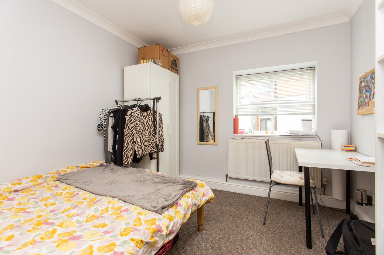 Properties Sold in Guildford Road Canterbury