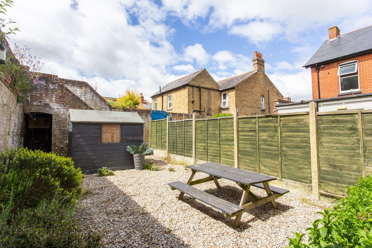 Properties Sold in Guildford Road Canterbury