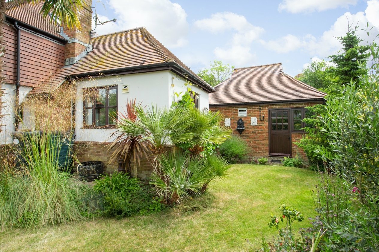 Properties For Sale in Hackington Road Canterbury