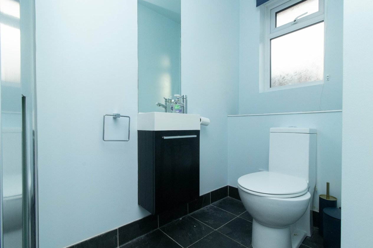 Properties For Sale in Hadlow Drive Cliftonville
