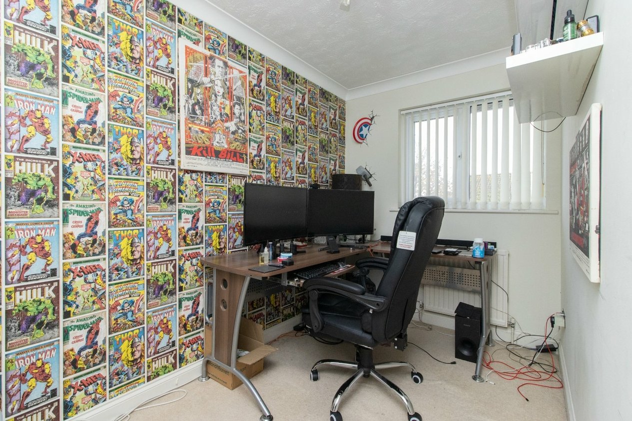Properties For Sale in Hadlow Drive Cliftonville